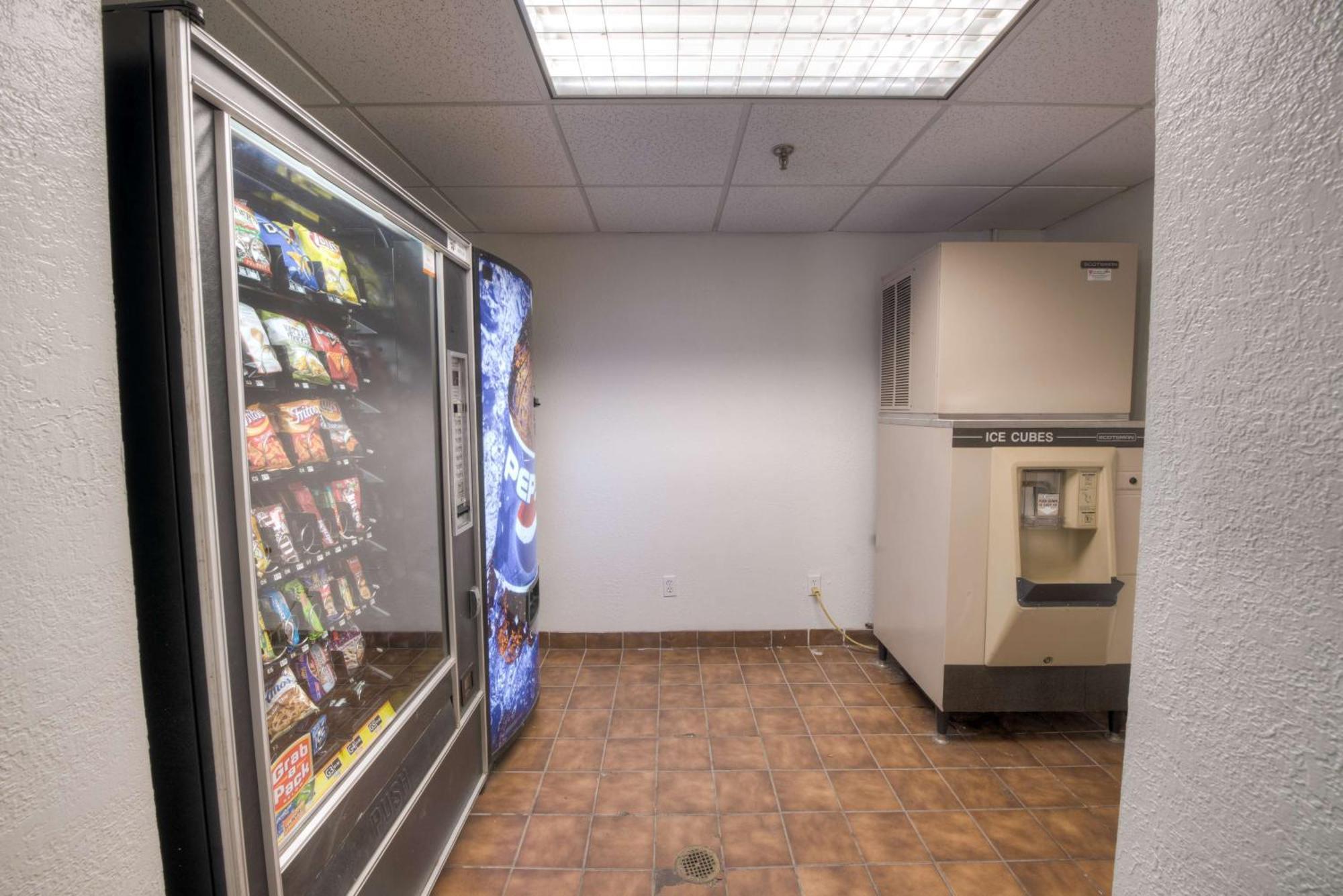 Motel 6-Branford, Ct - New Haven Екстер'єр фото