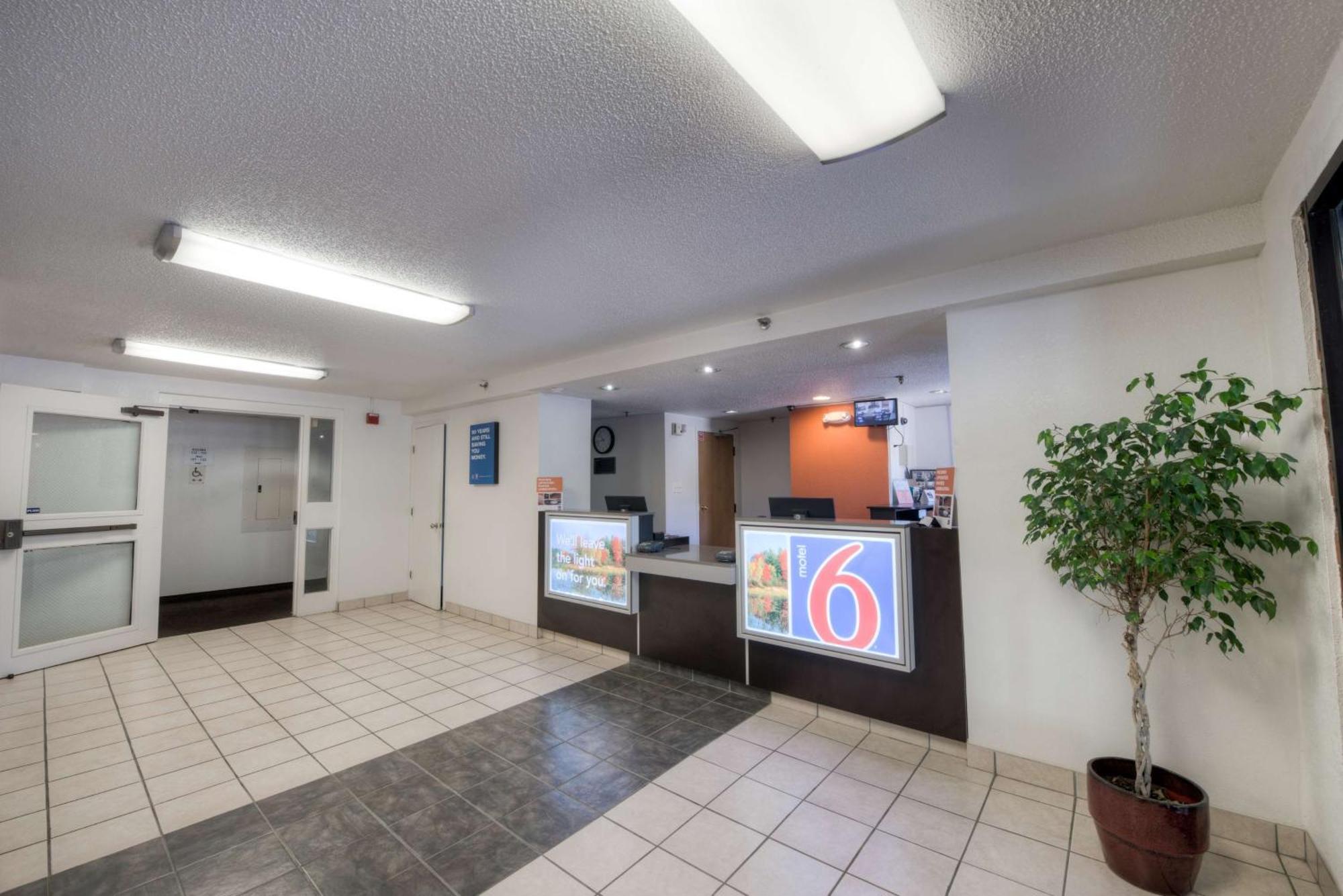 Motel 6-Branford, Ct - New Haven Екстер'єр фото