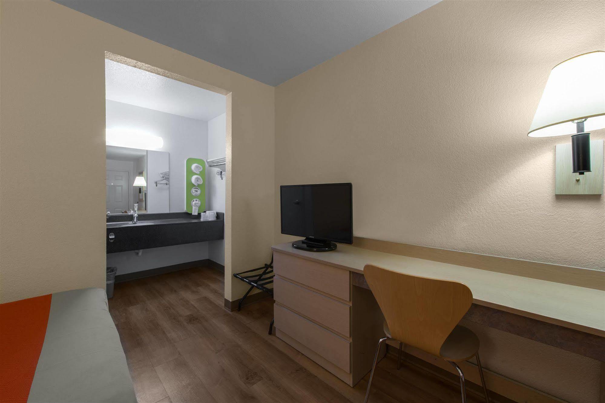 Motel 6-Branford, Ct - New Haven Екстер'єр фото